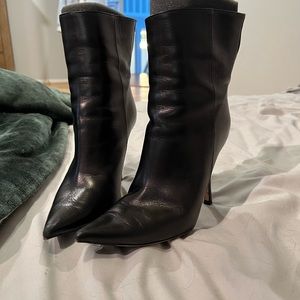 Jimmy Choo kid leather boots.